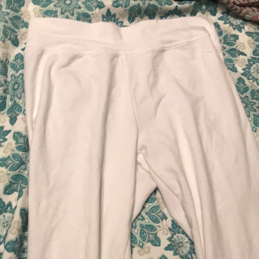 White justice leggings